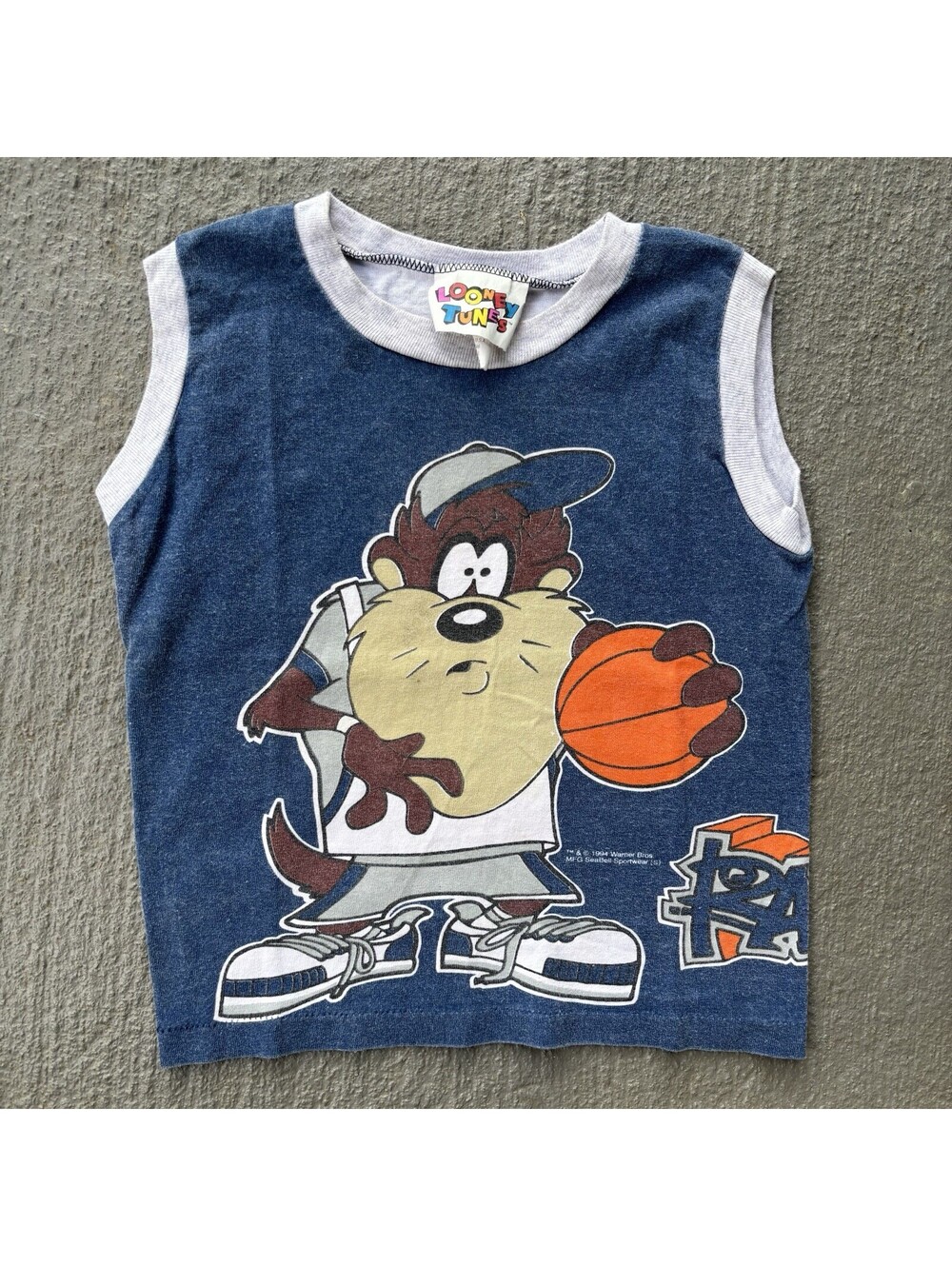 Vintage 1994 Georgetown University Hoyas Looney Taz AOP Sleeveless Shirt 4T- 5T